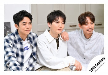 【No.20C26-003】「20th Century Live Tour 2026 ~唱歌的人跳舞的人~」周邊商品花絮照