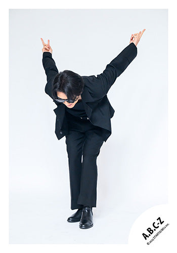 【No.ABC25-081】EP「ROMANTIC!」MV&封面花絮照