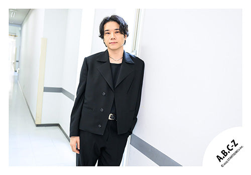 【No.ABC25-085】EP「ROMANTIC!」MV&封面花絮照