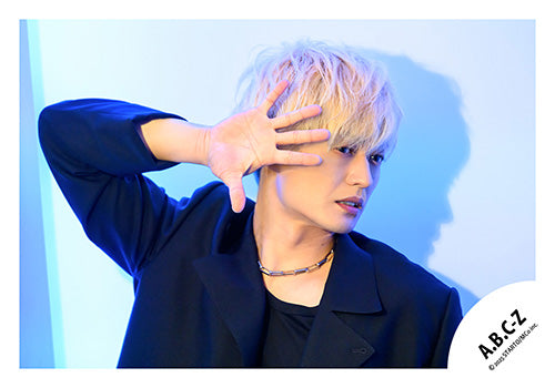 【No.ABC25-098】EP「ROMANTIC!」MV&封面花絮照