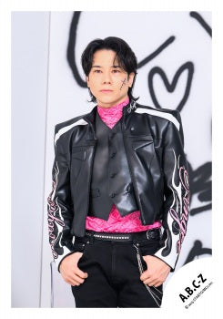 【No.ABC25-319】「A.B.C-Z Concert Tour 2025 CRAZY ROMANTIC!」周邊商品花絮照