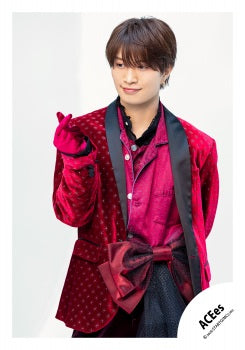 【No.ACE26-102】「ACEes Arena Tour 2026 “V”」周邊商品花絮照