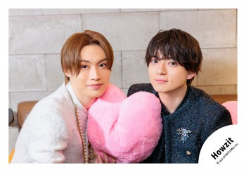 【No.HWZ26-046】「Howzit 1st LIVE 2026 NICE TO ME YOU」周邊商品花絮照