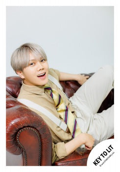 【No.KEY26-137】「KEY TO LIT Arena Tour 2026 NEO CLASSICS」周邊商品花絮照