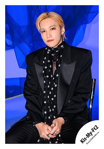 【No.KMF25-033】單曲「Curtain call」MV&封面照&特典影片花絮照