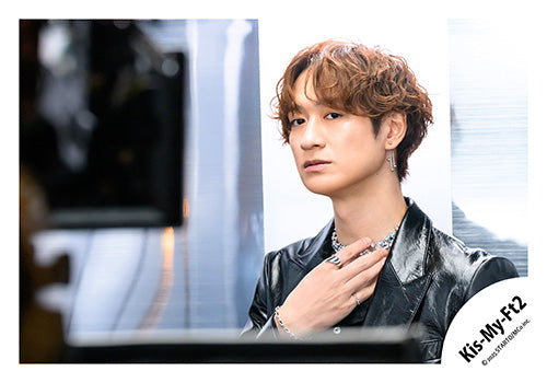 【No.KMF25-052】單曲「Curtain call」MV&封面照&特典影片花絮照