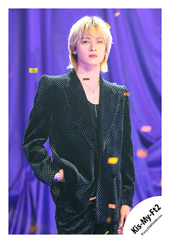 【No.KMF25-109】單曲「Curtain call」MV&封面照&特典影片花絮照