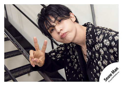 【No.SM24-1019】「Snow Man Dome Tour 2024 RAYS」周邊商品花絮照