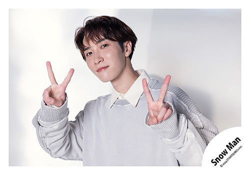 【No.SM24-1047】「Snow Man Dome Tour 2024 RAYS」周邊商品花絮照