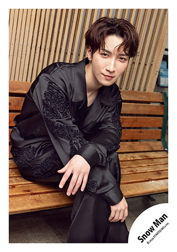 【No.SM24-1049】「Snow Man Dome Tour 2024 RAYS」周邊商品花絮照