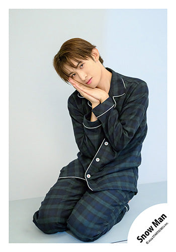 【No.SM24-1057】「Snow Man Dome Tour 2024 RAYS」周邊商品花絮照