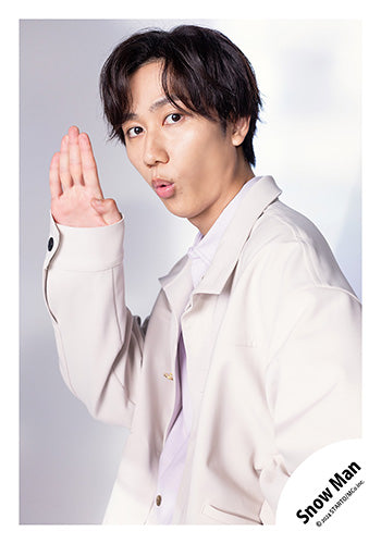 【No.SM24-1072】「Snow Man Dome Tour 2024 RAYS」周邊商品花絮照