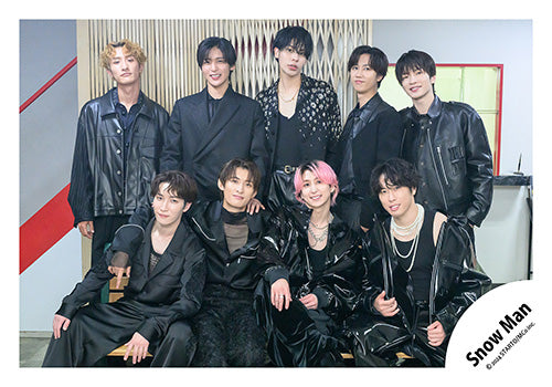 【No.SM24-965】「Snow Man Dome Tour 2024 RAYS」周邊商品花絮照