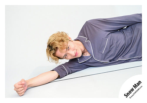 【No.SM24-992】「Snow Man Dome Tour 2024 RAYS」周邊商品花絮照