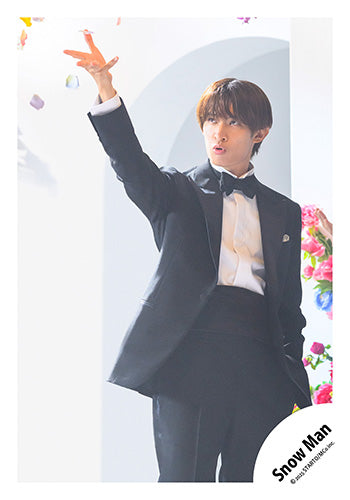 【No.SM25-206】專輯「THE BEST 2020 - 2025」MV&封面花絮照