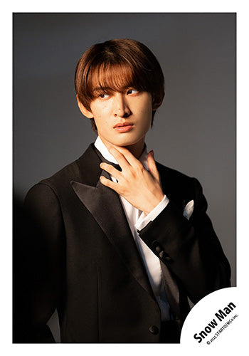 【No.SM25-208】專輯「THE BEST 2020 - 2025」MV&封面花絮照