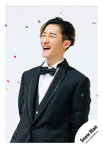 【No.SM25-408】「Snow Man 1st Stadium Live Snow World」周邊商品花絮照