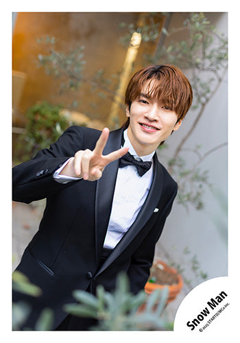 【No.SM25-423】「Snow Man 1st Stadium Live Snow World」周邊商品花絮照