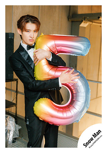 【No.SM25-455】「Snow Man 1st Stadium Live Snow World」周邊商品花絮照