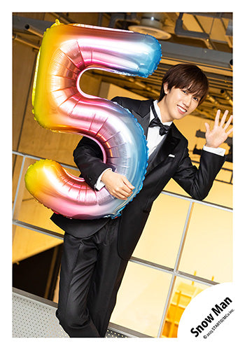 【No.SM25-465】「Snow Man 1st Stadium Live Snow World」周邊商品花絮照