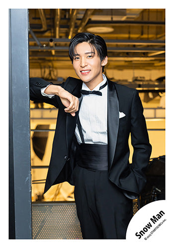 【No.SM25-469】「Snow Man 1st Stadium Live Snow World」周邊商品花絮照