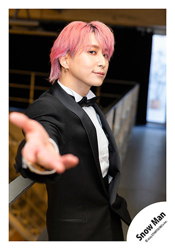 【No.SM25-486】「Snow Man 1st Stadium Live Snow World」周邊商品花絮照