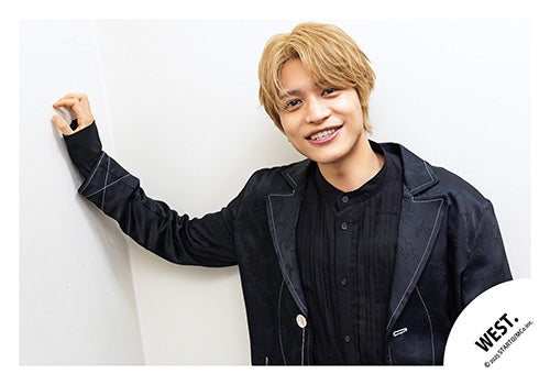 【No.WES25-099】專輯「A.H.O. -Audio Hang Out-」MV&封面花絮照