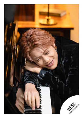 【No.WES25-100】專輯「A.H.O. -Audio Hang Out-」MV&封面花絮照