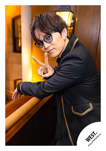 【No.WES25-111】專輯「A.H.O. -Audio Hang Out-」MV&封面花絮照