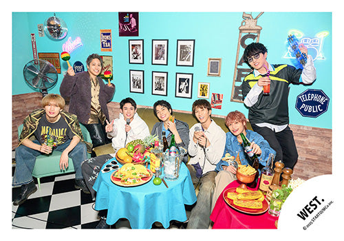 【No.WES25-208】「WEST. LIVE TOUR 2025 A.H.O. -Audio Hang Out-」周邊商品花絮照