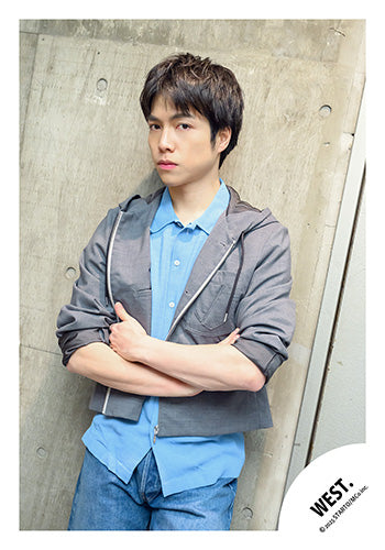 【No.WES25-225】「WEST. LIVE TOUR 2025 A.H.O. -Audio Hang Out-」周邊商品花絮照