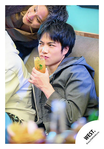 【No.WES25-226】「WEST. LIVE TOUR 2025 A.H.O. -Audio Hang Out-」周邊商品花絮照