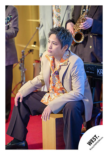 【No.WES25-234】「WEST. LIVE TOUR 2025 A.H.O. -Audio Hang Out-」周邊商品花絮照