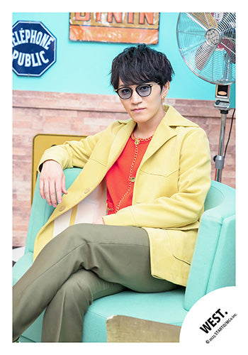 【No.WES25-252】「WEST. LIVE TOUR 2025 A.H.O. -Audio Hang Out-」周邊商品花絮照