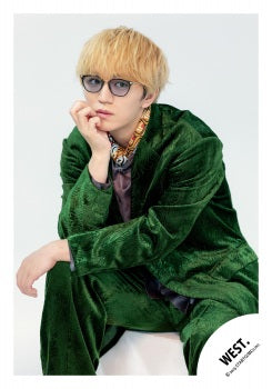 【No.WES25-588】「WEST. SPECIAL LIVE 『WESTA!』 2025-2026」周邊商品花絮照