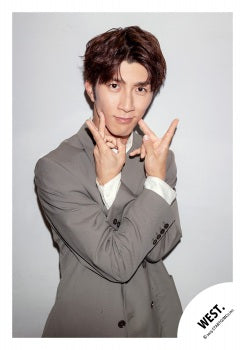 【No.WES25-603】「WEST. SPECIAL LIVE 『WESTA!』 2025-2026」周邊商品花絮照