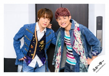 【No.4U26-036】「4U. LIVE TOUR 2026 I♡YoU ～請多保重身體～」周邊商品花絮照
