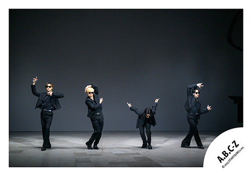 【No.ABC25-016】EP「ROMANTIC!」MV&封面花絮照