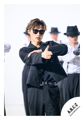 【No.ABC25-035】EP「ROMANTIC!」MV&封面花絮照