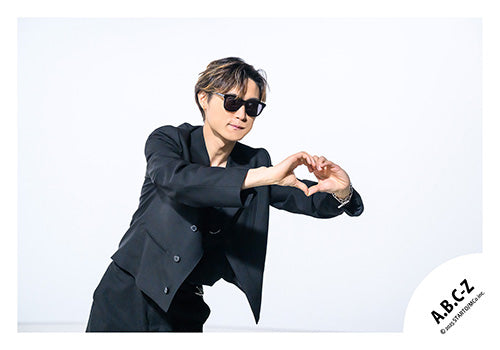 【No.ABC25-052】EP「ROMANTIC!」MV&封面花絮照