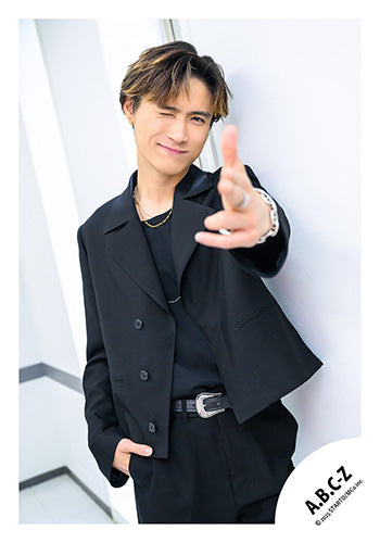 【No.ABC25-053】EP「ROMANTIC!」MV&封面花絮照