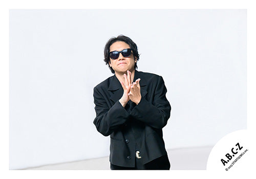 【No.ABC25-088】EP「ROMANTIC!」MV&封面花絮照