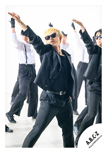 【No.ABC25-104】EP「ROMANTIC!」MV&封面花絮照