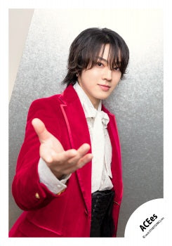 【No.ACE26-129】「ACEes Arena Tour 2026 “V”」周邊商品花絮照