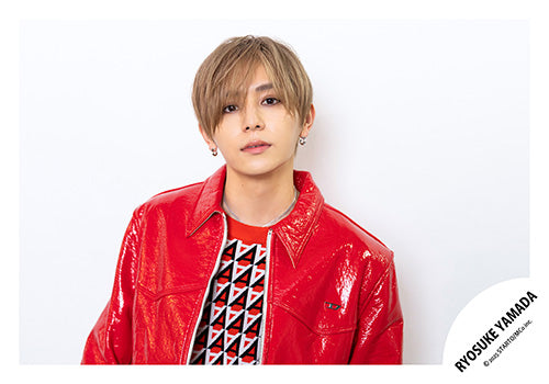 【No.HSJ25-160】「Ryosuke Yamada LIVE TOUR 2025 RED」周邊商品花絮照