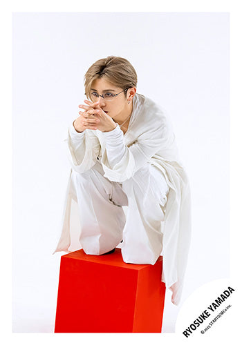 【No.HSJ25-185】「Ryosuke Yamada LIVE TOUR 2025 RED」周邊商品花絮照