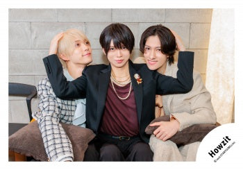 【No.HWZ26-045】「Howzit 1st LIVE 2026 NICE TO ME YOU」周邊商品花絮照