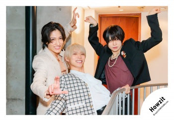 【No.HWZ26-047】「Howzit 1st LIVE 2026 NICE TO ME YOU」周邊商品花絮照