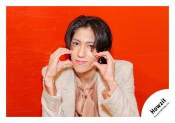 【No.HWZ26-087】「Howzit 1st LIVE 2026 NICE TO ME YOU」周邊商品花絮照