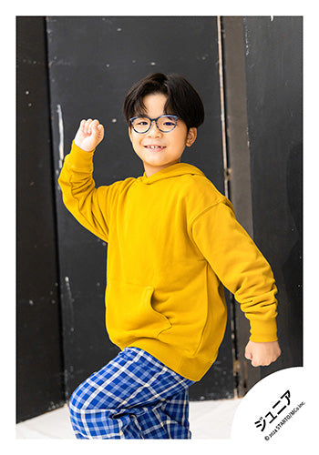 【No.JR24-1037】「東西Junior演唱會 東西合作」周邊商品花絮照